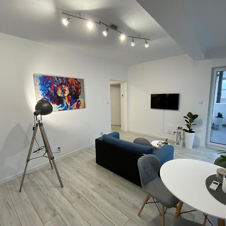 Apartament Nice Stay Lubiń Zewnętrze zdjęcie